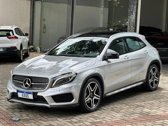 MERCEDES-BENZ GLA 250 2.0 16V TURBO GASOLINA SPORT 4P AUTOMÁTICO